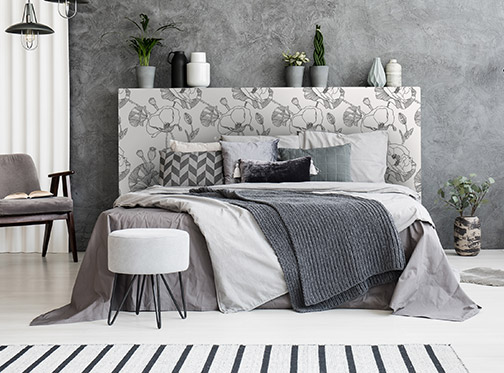 Gestaltung der Wand hinter dem Bett